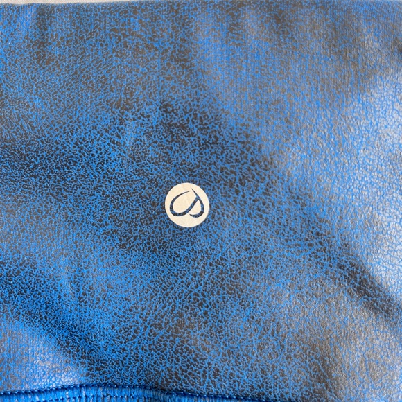 CRZ YOGA Leggings EUC blue and black, unique design see video! Gorgeous like new - Picture 3 of 14